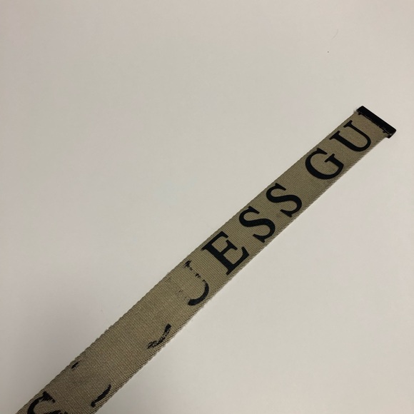 Guess belt - Picture 3 of 3